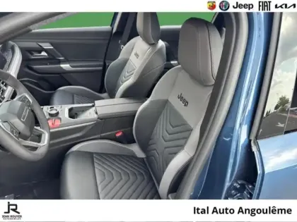 Photo 8 Jeep Compass  1.6 Turbo T4 225ch e-Hybrid Plug-in Summit BVR7