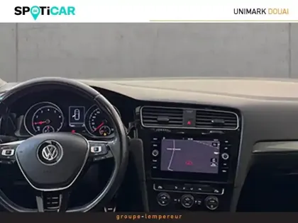 Photo 10 Volkswagen Golf  1.0 TSI 115ch Confortline Euro6d-T 5p