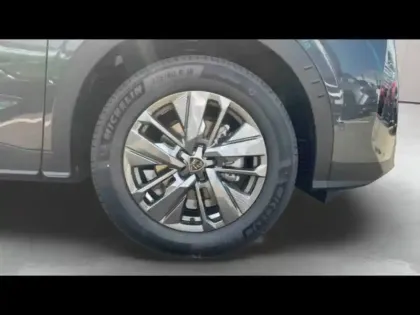 Photo 9 Peugeot 3008  1.2 Hybrid 145ch Allure e-DCS6