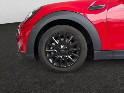 Photo 13 Mini Mini  5 Portes Cooper 136ch Edition Premium Plus BVA7