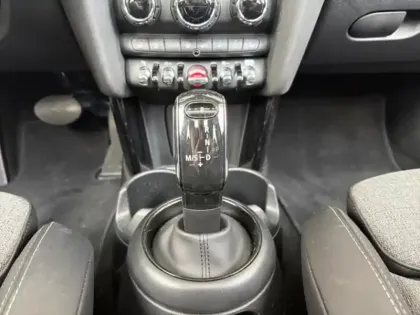 Photo 10 Mini Mini  5 Portes Cooper 136ch Edition Premium Plus BVA7