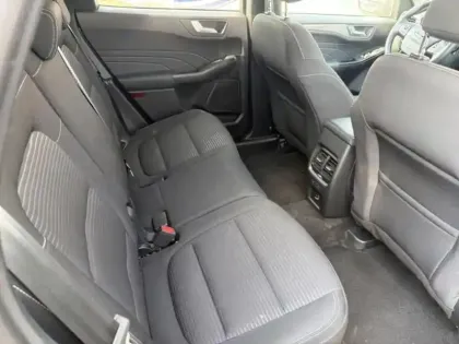 Photo 11 Ford Kuga  2.5 Duratec 190 ch FHEV E85 Titanium BVA