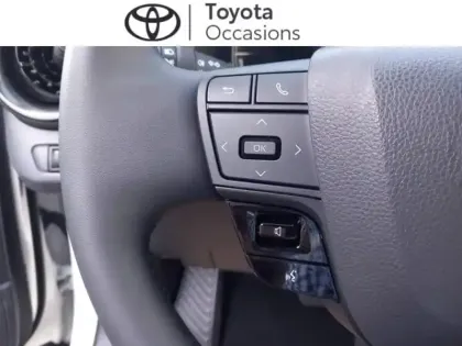 Photo 10 Toyota C-HR  2.0 Hybride Rechargeable 225ch Graphic MY26