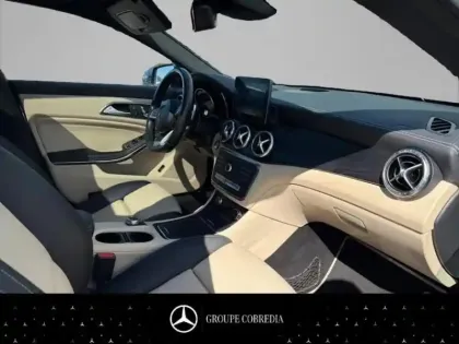 Photo 5 Mercedes CLA  Shooting Brake 220 d Fascination 4Matic 7G-DCT