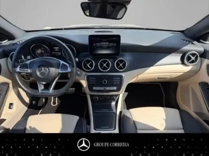 Photo 8 Mercedes CLA  Shooting Brake 220 d Fascination 4Matic 7G-DCT
