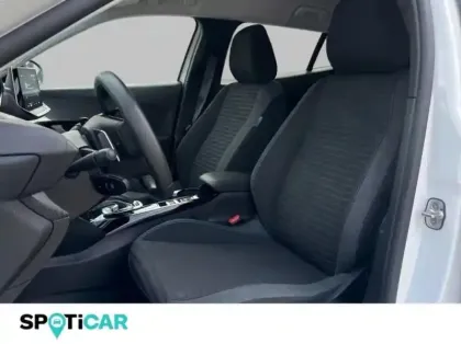Photo 10 Peugeot 2008  1.2 PureTech 130ch S&S Style EAT8