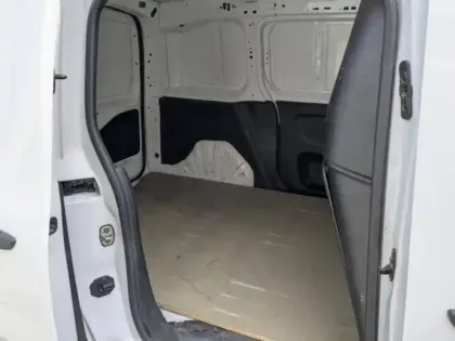 Photo 8 Peugeot Partner  Standard 650kg BlueHDi 100ch S&S BVM5 Premium