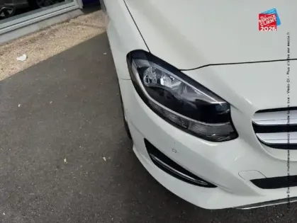 Photo 12 Mercedes Classe B  180 d 109ch Inspiration 7G-DCT