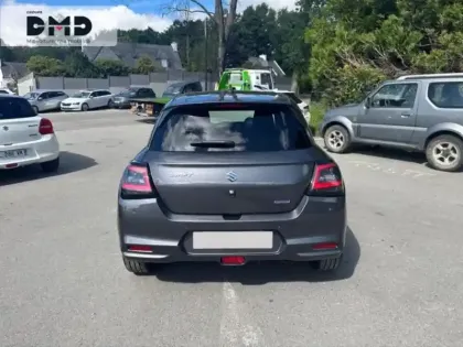 Photo 10 Suzuki Swift  1.2 Hybrid 83ch Privilège