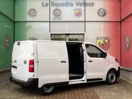 Photo 5 Fiat Scudo  Fg M 1.5 Diesel 120ch Pack Premium Connect
