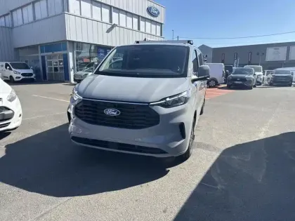 Photo Ford Custom Limited