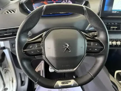 Photo 20 Peugeot 5008 II PureTech 130 S&S GT