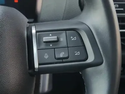Photo 11 Citroën C4 III PureTech 130 S&S BVM6 Shine