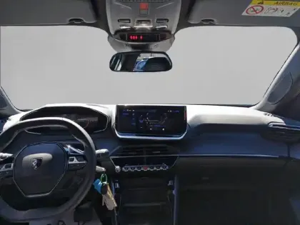 Photo 7 Peugeot 2008  Hybrid 145 e-DCS6
