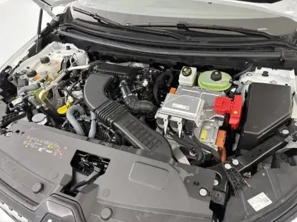 Photo 36 Renault Espace  E-Tech hybrid 200