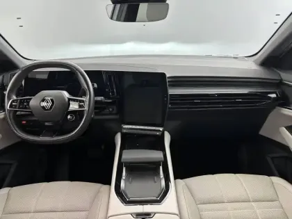 Photo 38 Renault Espace  E-Tech hybrid 200
