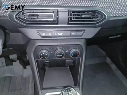 Photo 28 Dacia Sandero  SCe 65 - 22
