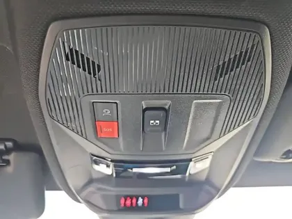 Photo 21 Peugeot 308  PHEV 180 e-EAT8