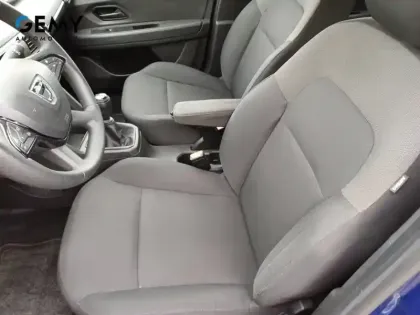 Photo 8 Dacia Sandero  SCe 65