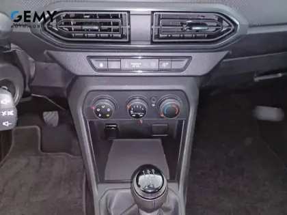 Photo 48 Dacia Sandero  SCe 65