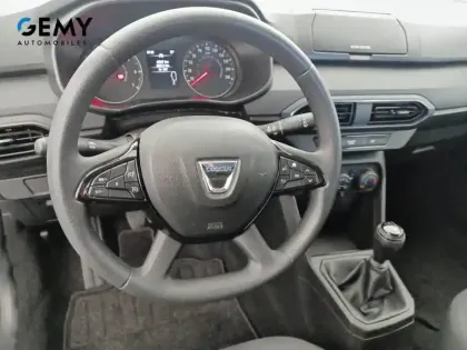 Photo 47 Dacia Sandero  SCe 65