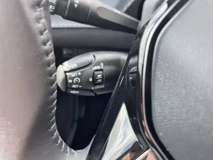 Photo 17 Peugeot 208  Turbo 100 ch BVM6