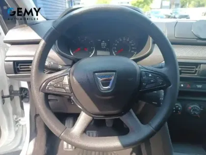 Photo 27 Dacia Sandero  SCe 65 - 22