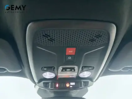 Photo 19 Peugeot 2008  Hybrid 145 e-DCS6