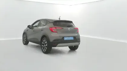 Photo 11 Renault Captur  TCe 90