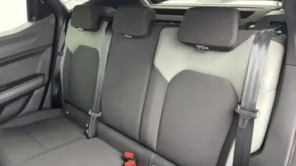 Photo 10 Dacia Duster  Hybrid 140