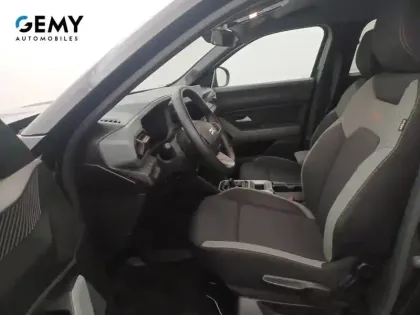 Photo 24 Dacia Duster  Hybrid 140