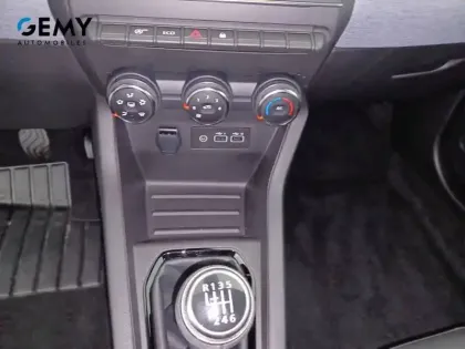 Photo 28 Renault Clio  Blue dCi 100 ch GSR2
