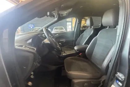 Photo 8 Ford Kuga  2.0 TDCi 150 S&S 4x2 BVM6