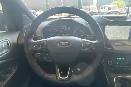 Photo 18 Ford Kuga  2.0 TDCi 150 S&S 4x2 BVM6