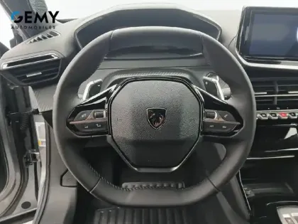 Photo 12 Peugeot 2008  Hybrid 145 e-DCS6
