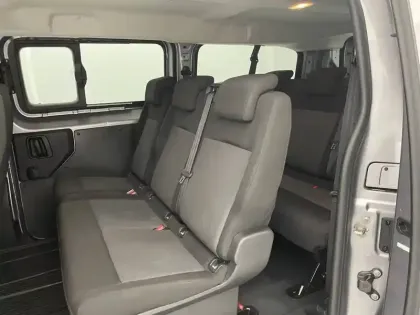 Photo 14 Toyota Proace  Combi Long 1.5L 120 D-4D BVM6