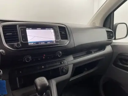 Photo 27 Toyota Proace  Combi Long 1.5L 120 D-4D BVM6