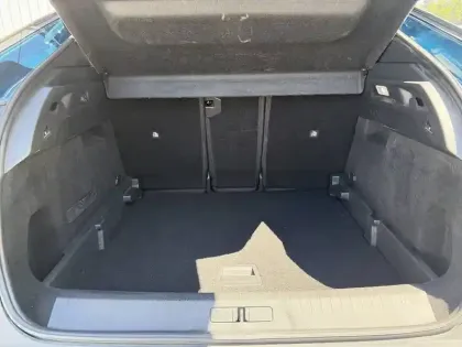 Photo 5 Peugeot 3008  Hybrid 136 e-DCS6