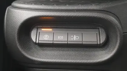 Photo 17 Renault Twingo  E-Tech Electrique 80 ch autonomie urbaine