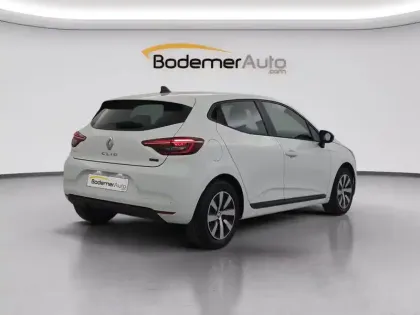 Photo 13 Renault Clio  E-Tech full hybrid 145