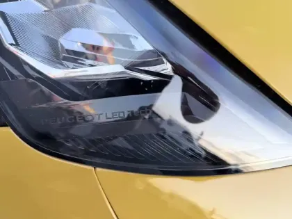 Photo 41 Peugeot 208  Electrique 50 kWh 136ch