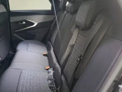 Photo 11 Peugeot 3008  Hybrid 145 e-DCS6