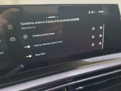 Photo 20 Peugeot 3008  Hybrid 145 e-DCS6