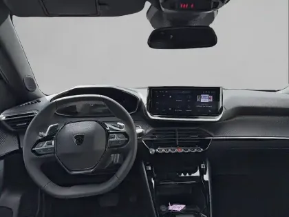 Photo 7 Peugeot 2008  Hybrid 145 e-DCS6