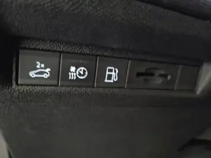 Photo 51 Peugeot 408  PHEV 225 e-EAT8