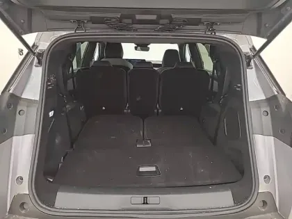 Photo 5 Peugeot 5008  Hybrid 145 ch e-DCS6