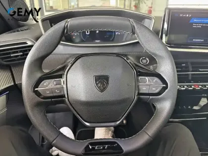 Photo 11 Peugeot 208  Hybrid 145 ch e-DCS6