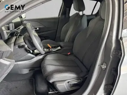 Photo 8 Peugeot 208  Hybrid 145 ch e-DCS6