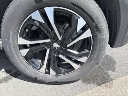 Photo 21 Peugeot 2008  PureTech 130 S&S EAT8
