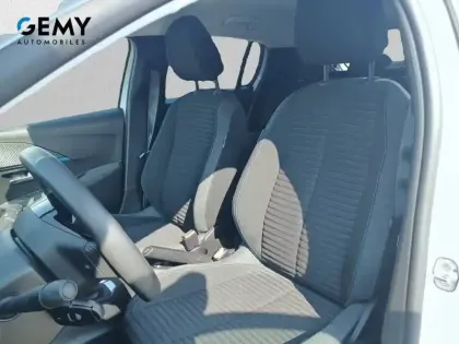 Photo 8 Peugeot 208  PureTech 75 S&S BVM5